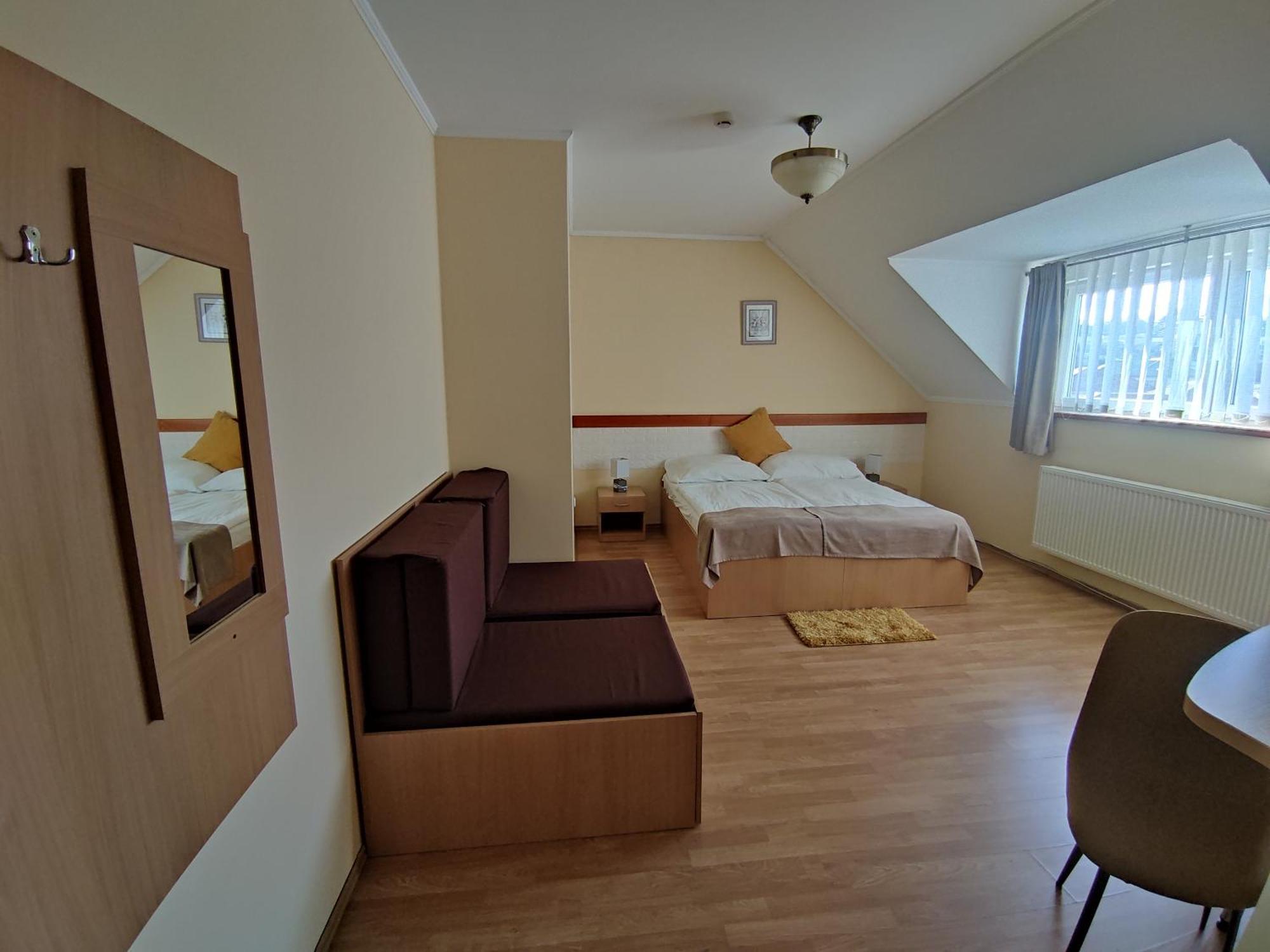 Bed and Breakfast Invest Vendeghaz Эгер Номер фото